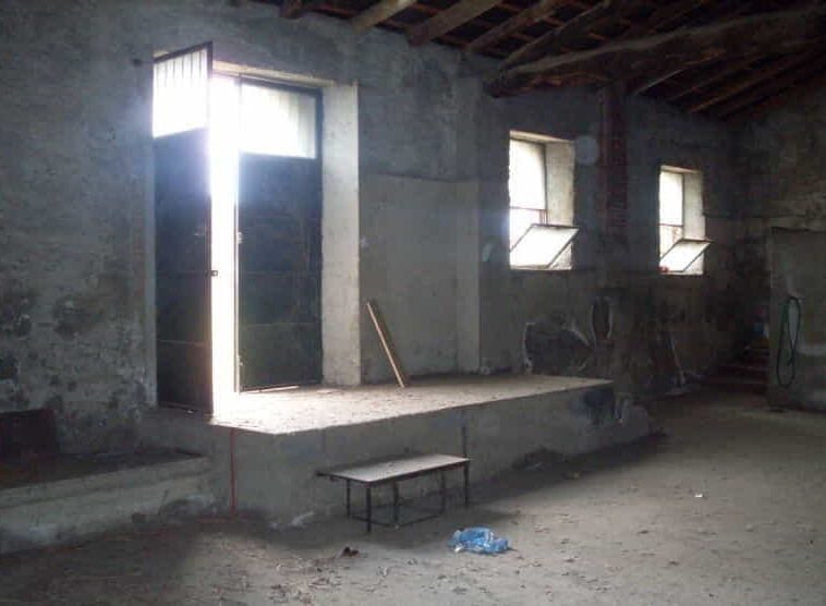 Laboratorio in Vendita in Via Botteghelle 7 a Milazzo (Me)