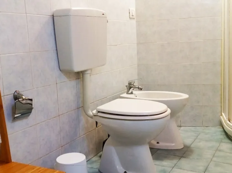 Bagno Privato con Doccia Mini Appartamento Piazza Roma Milazzo - Immobilfin