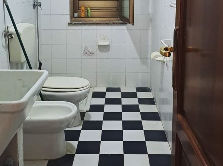 Bagno con doccia - Vendita Casa Indipendente Via Rio Rosso - Milazzo . Immobilfin