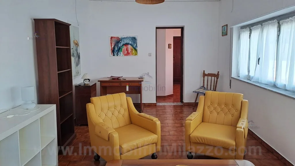 Salotto Affitto Appartamento Trilocale in Via San Papino Milazzo - Immbobilfin Milazzo