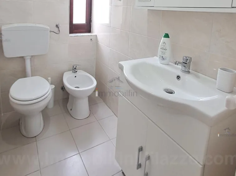 Bagno Affitto Appartamento Trilocale in Via San Papino Milazzo - Immbobilfin Milazzo