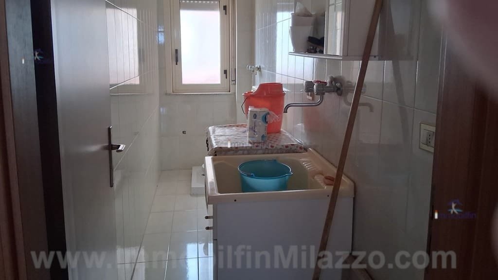 Bagno di servizio - Appartamento Via Tukory, Milazzo (Me) - Immobilfin Milazzo