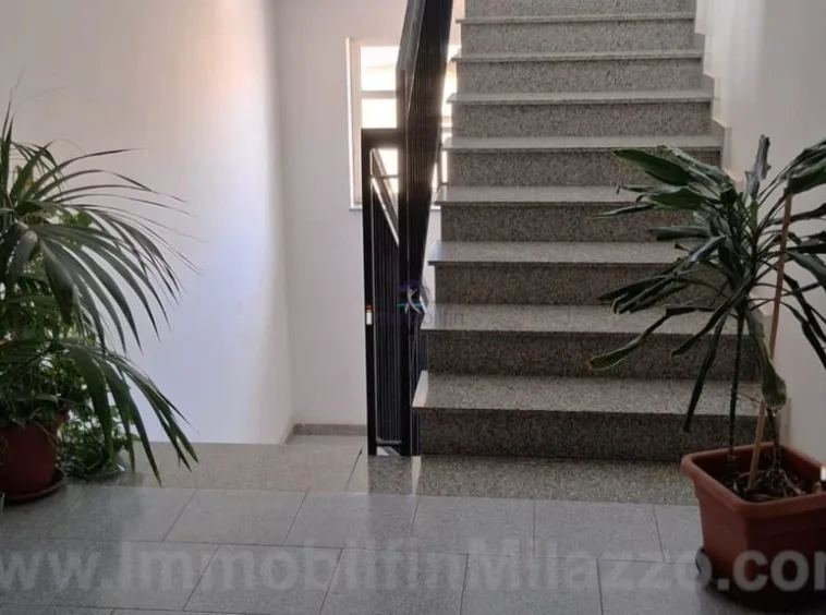 Scale - Appartamento Via Tukory, Milazzo (Me) - Immobilfin Milazzo