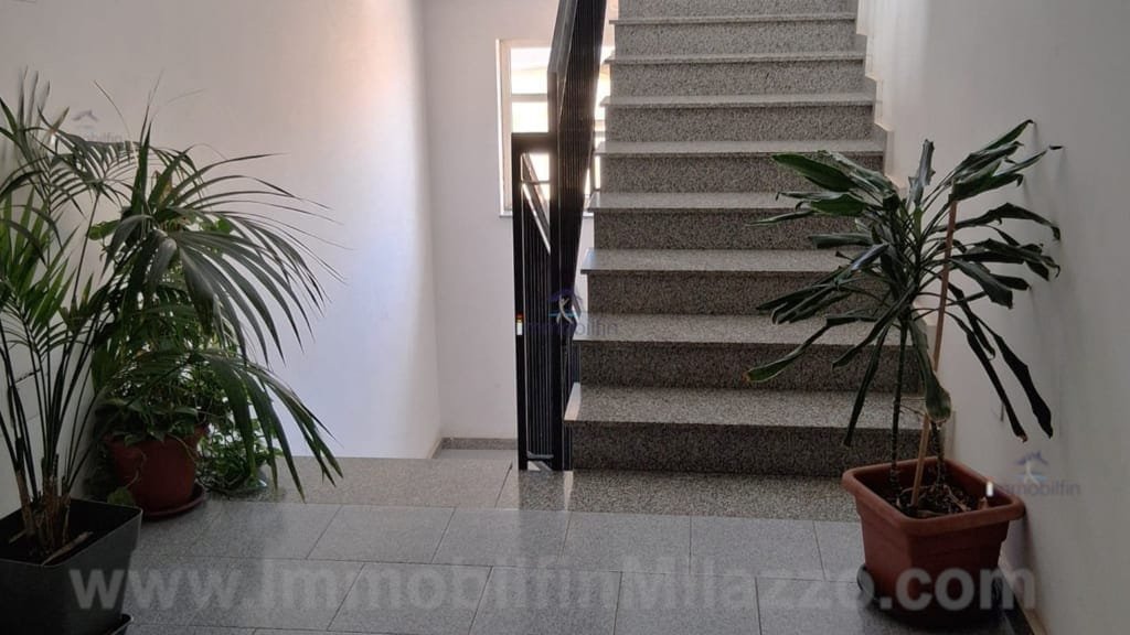 Scale - Appartamento Via Tukory, Milazzo (Me) - Immobilfin Milazzo