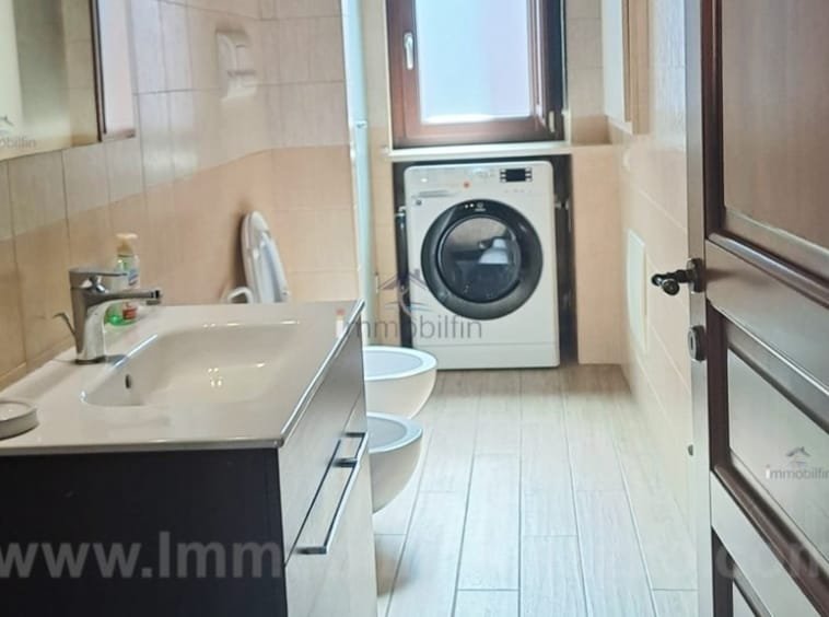 Bagno - Appartamento in Affitto Piazza Nastasi, Milazzo - Immobilfin